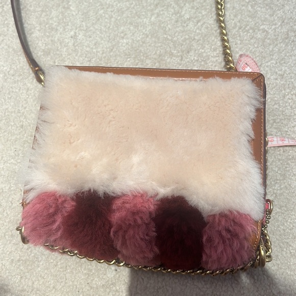 Coach pink fur bag purse cross shoulder - Picture 7 of 11